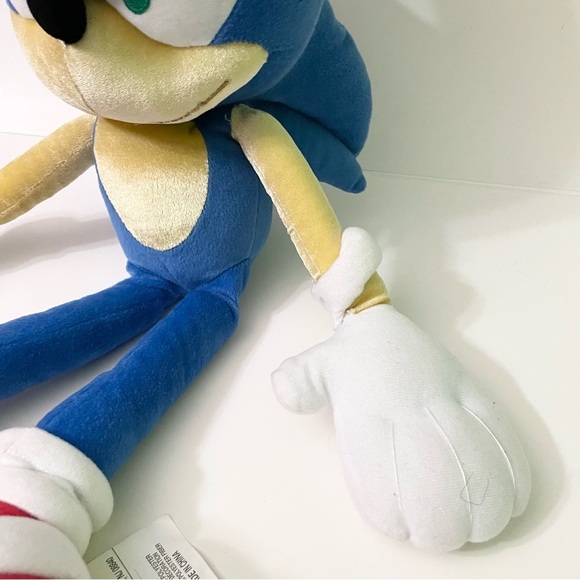 Sonic the Hedgehog Plush 23” Size Stuffed Animal - Picture 5 of 16